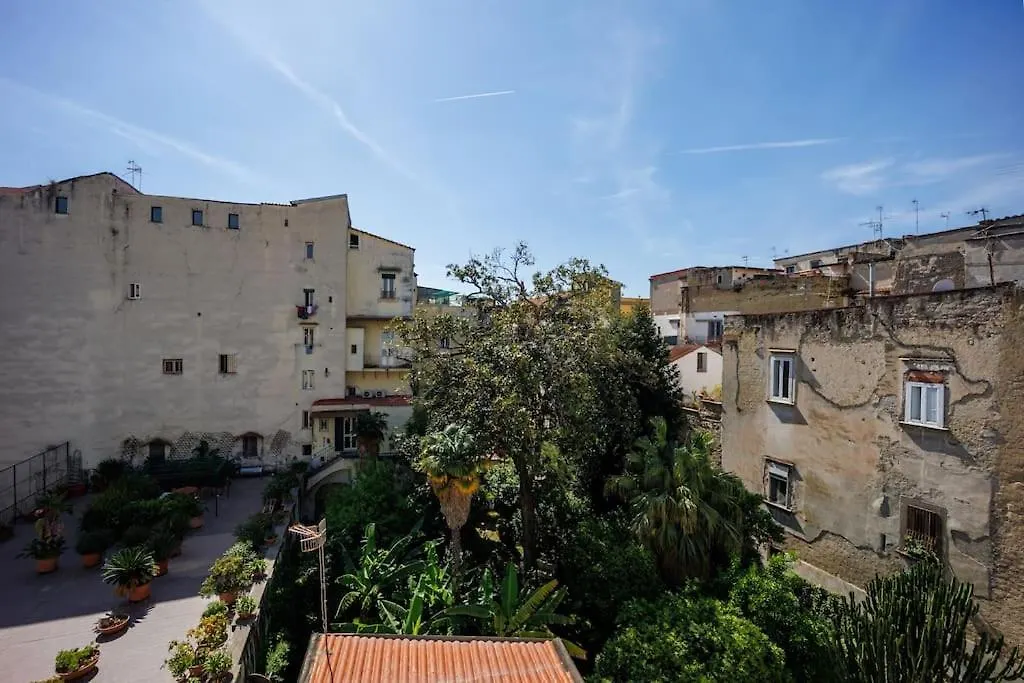 House In Decumani Entire Apartment By Houseinnaples 0*, Naples Italy
