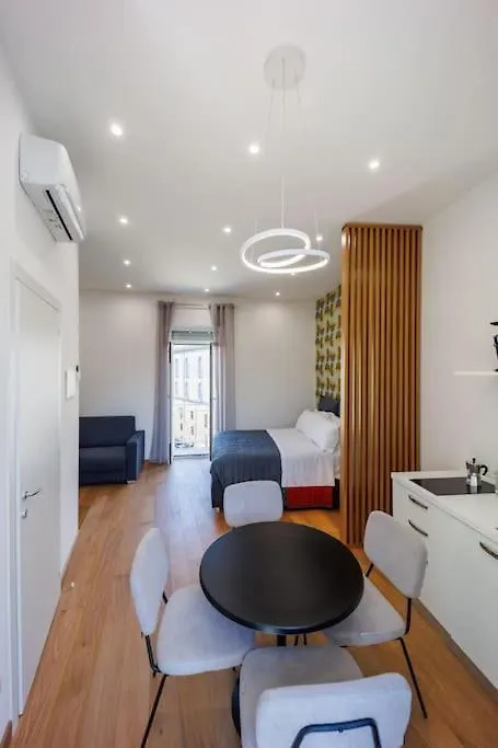 House In Decumani Entire Apartment By Houseinnaples Naples